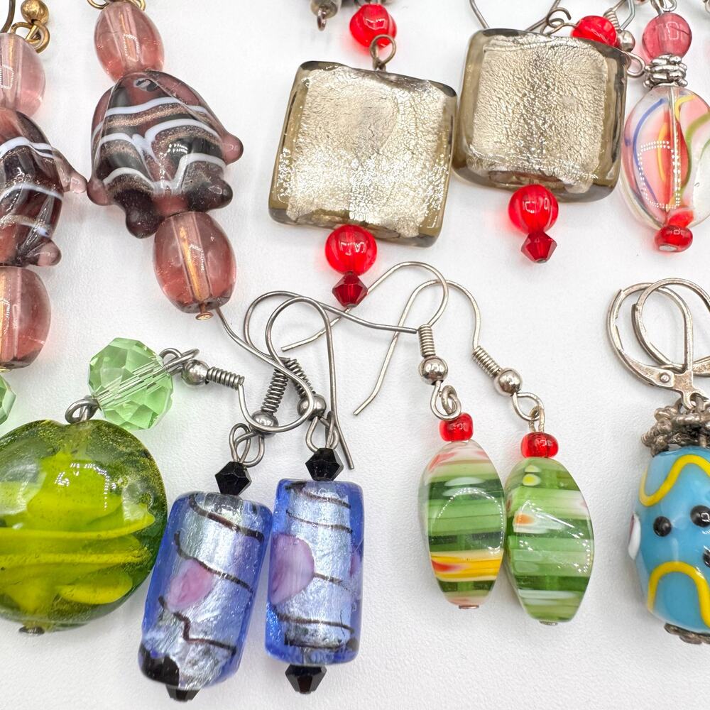 Large Mixed Art Glass Earring Lot Lampwork Dichroic Slag Fun Colorful 31 Pair - Picture 14 of 16